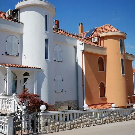Crnac Mi Apartment Malinska
