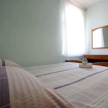 Crnac Mi Apartment *