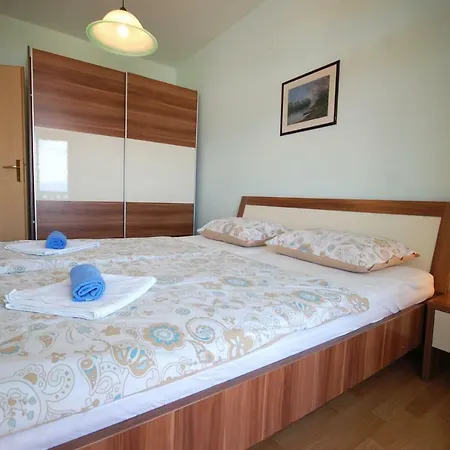 Crnac Mi Apartment Malinska