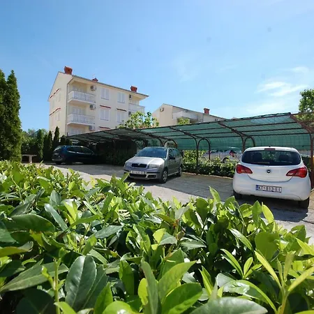 Crnac Mi Apartment Malinska
