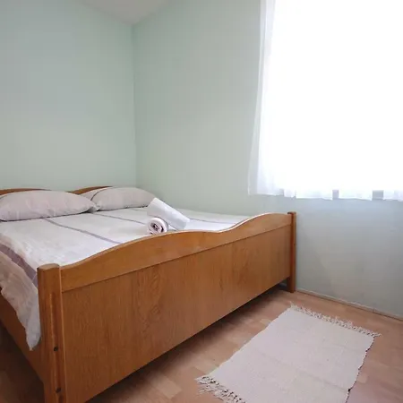 Crnac Mi Apartment